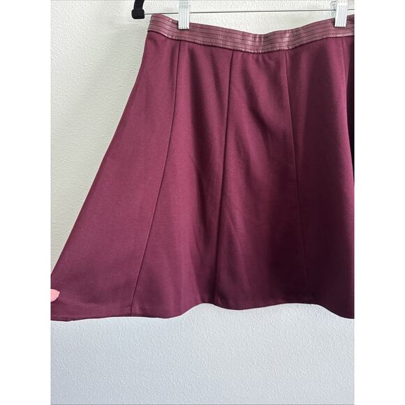 The Limited Skirt A-Line Maroon mini Holiday classic School Girl Womens size 4 - Picture 2 of 6